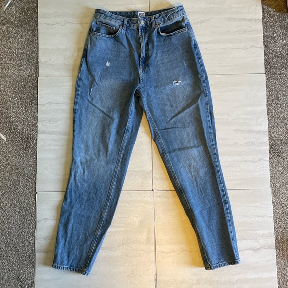 Urban Outfitters BDG Mom Jeans - Picture 3 of 3